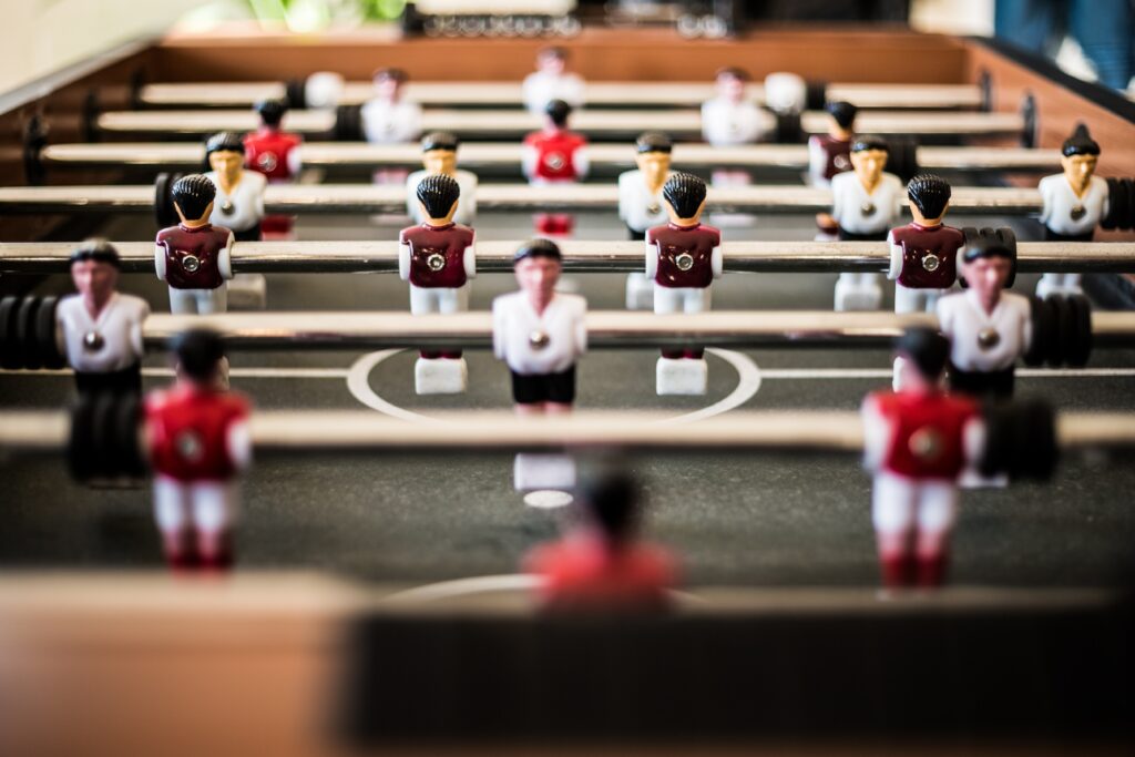 Sales teams changing from team of sellers to teams that sell